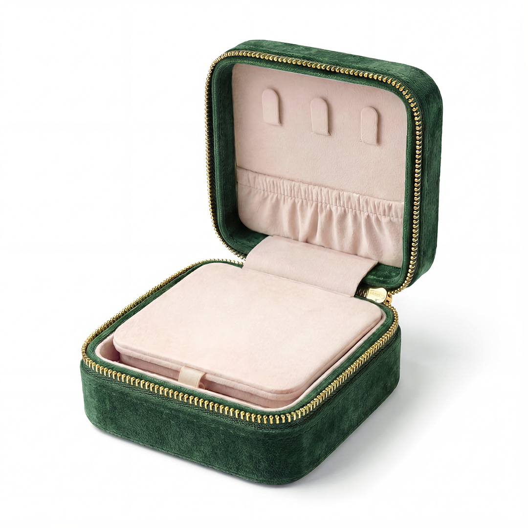 Travel Jewelry Case Irsienne