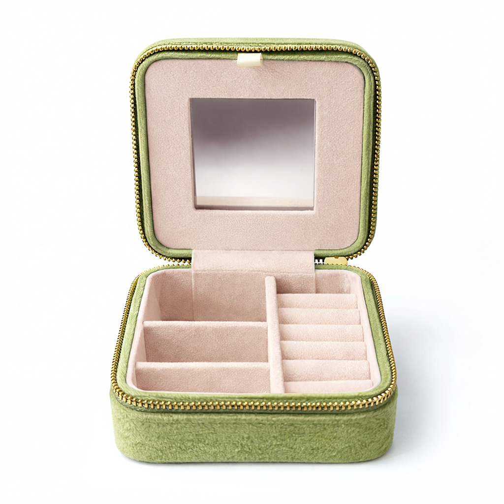 Travel Jewelry Case Irsienne