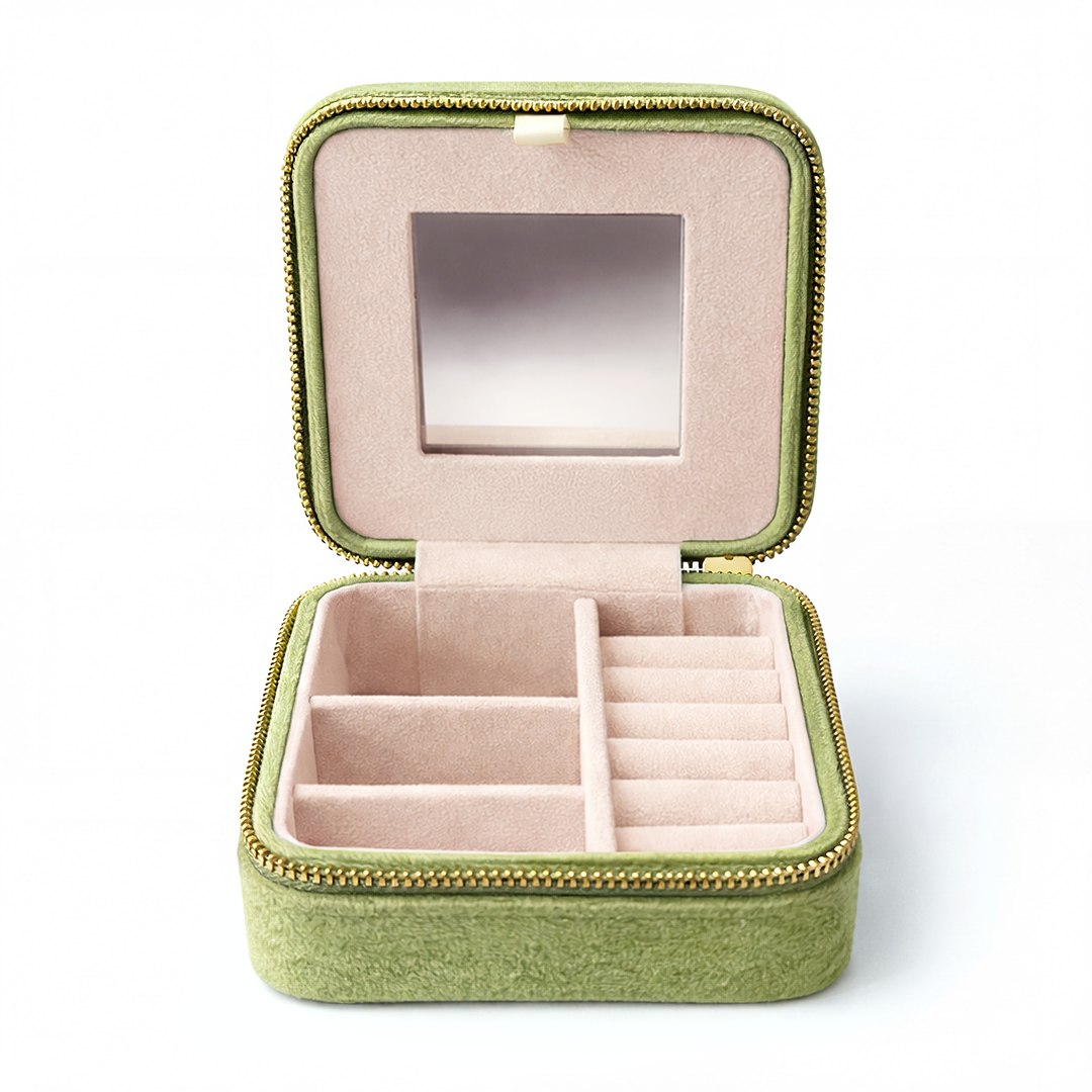 Travel Jewelry Case Irsienne