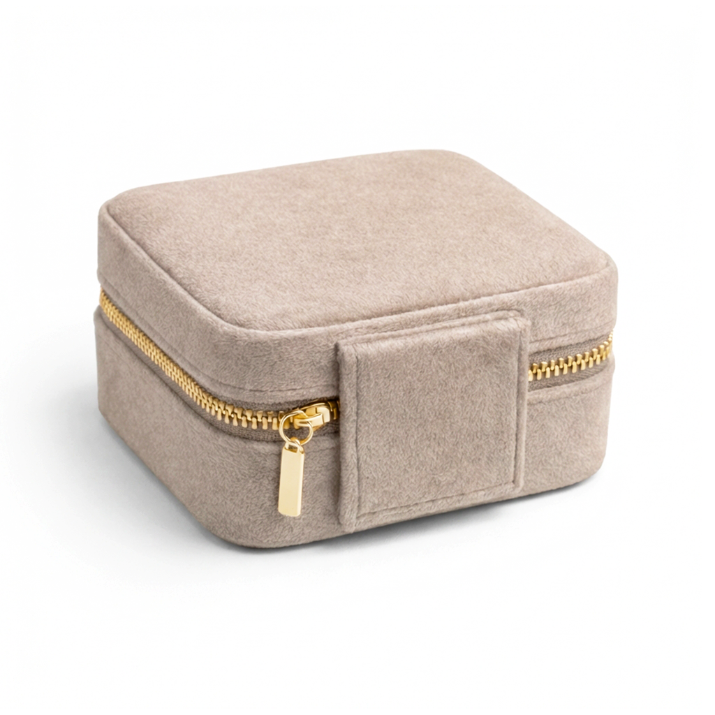 Travel Jewelry Case Irsienne